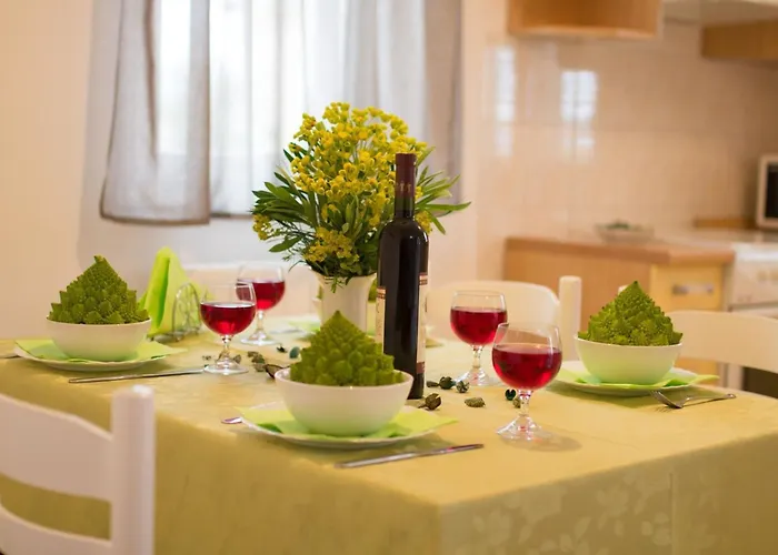 Refined And Timeless Krk With Terrace - Two Bedroom With Terrace Appartamento Krk Town