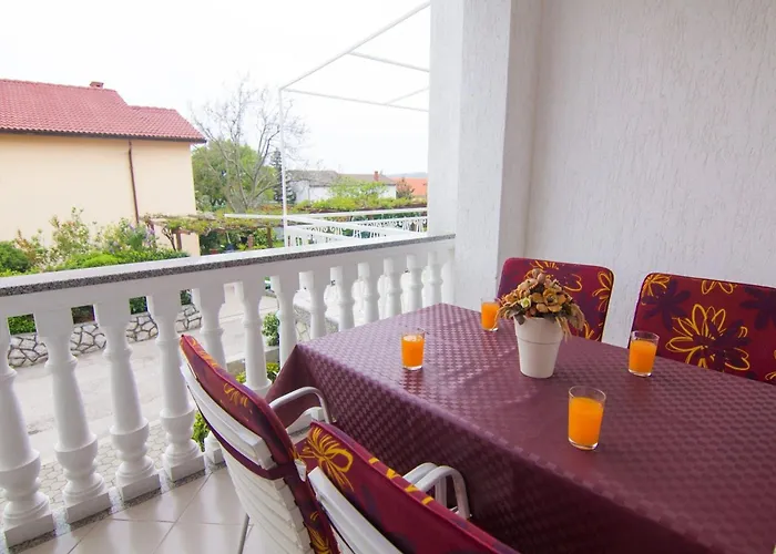 Appartamento Refined And Timeless Krk With Terrace - Two Bedroom With Terrace