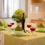 Refined And Timeless Krk With Terrace - Two Bedroom With Terrace Apartman Krk Town