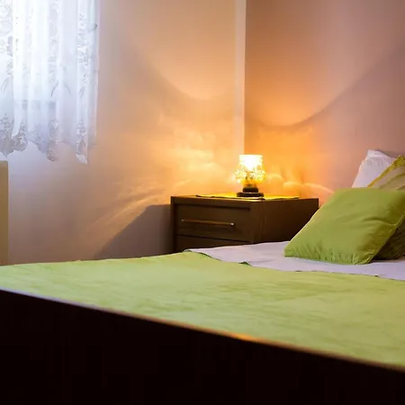 Refined And Timeless Krk With Terrace - Two Bedroom With Terrace Apartman *