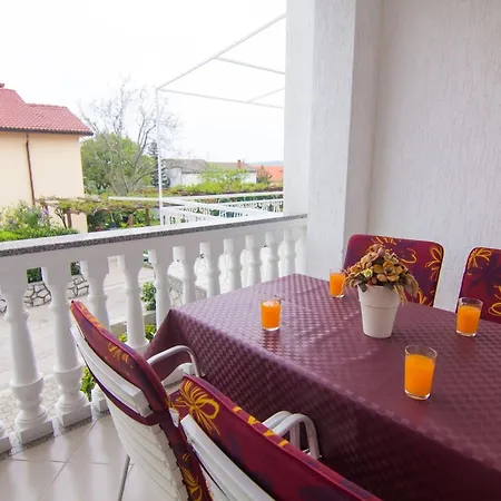 Apartman Refined And Timeless Krk With Terrace - Two Bedroom With Terrace